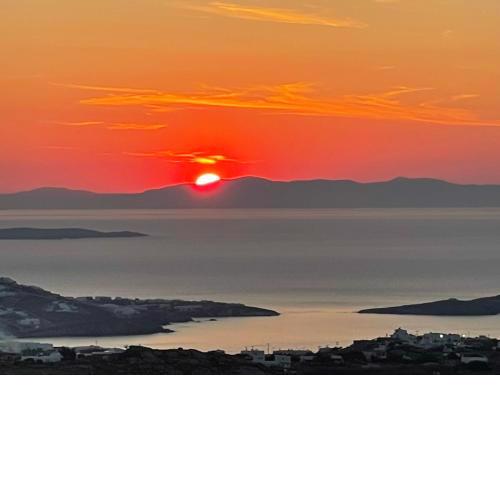 Sunset Hill Suites