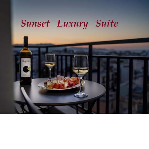 Sunset Luxury Suite - Rooftop Apartment in the City Center