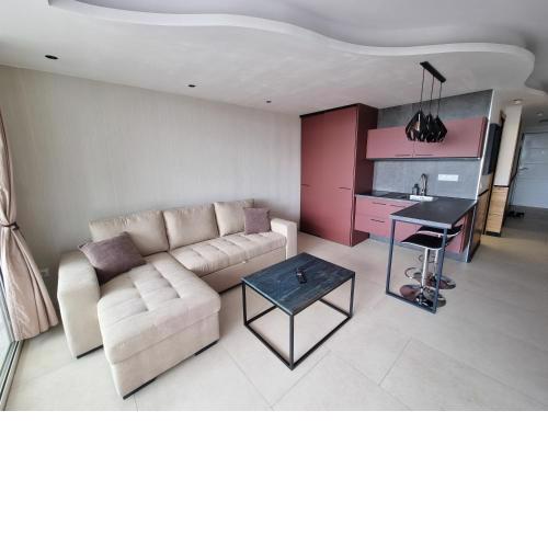 Sunset modern ocean view apartman