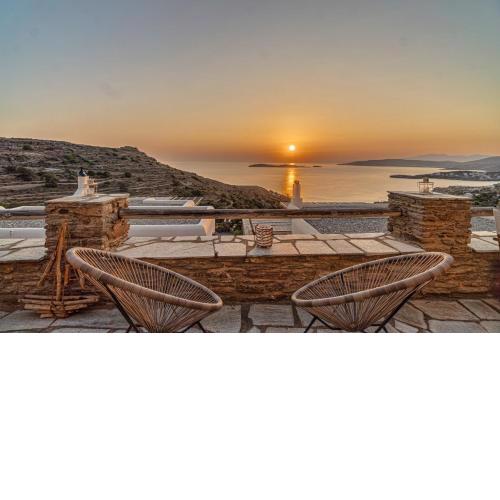 Sunset & Sea View Flat - 5 mins from Batsi Bay