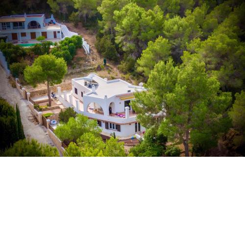 Sunset Villa Cala Tarida & Cala Comte & Cala Bassa