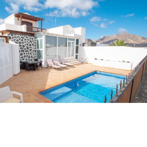 Sunset Villa Playa Blanca