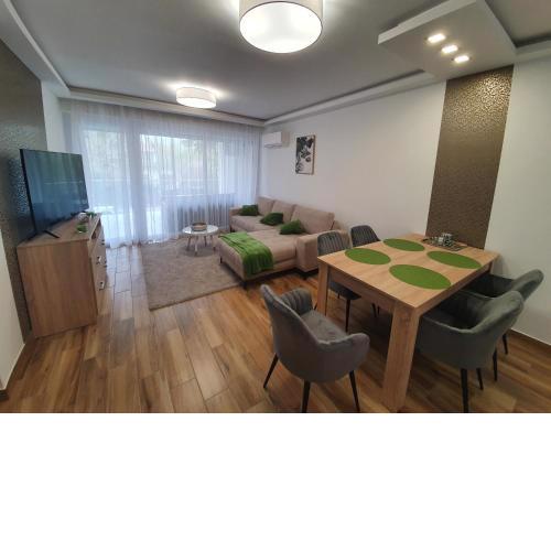 Sunshine Resort Brown apartman