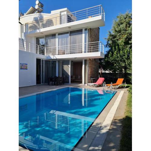 Superb 3-bedroom villa with private pool in Belek, Antalya