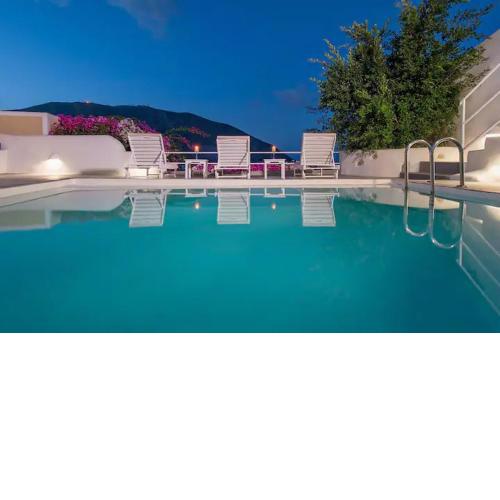Superb 4-bedrooms Villa with private pool