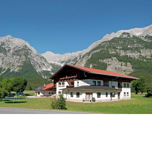 Superb Apartment in Leutasch Tyrol with Meadow around