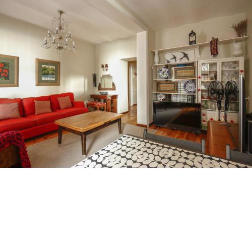 Superb Flat with Backyard in Cihangir Beyoglu