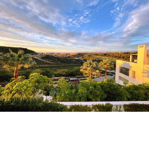 Superior apartment for golf, sea and nature lovers