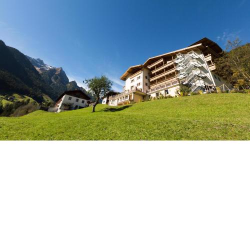 Superior Hotel Persal