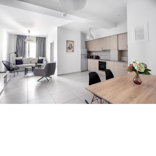 Supreme B2 Apartment in Syntagma
