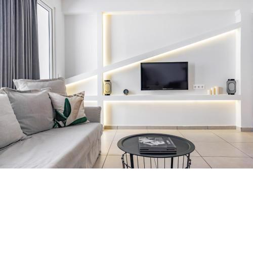 Supreme C1 Apartment in Syntagma