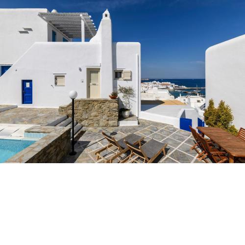 Supreme Mykonos Town House with Views & Pool & Parking