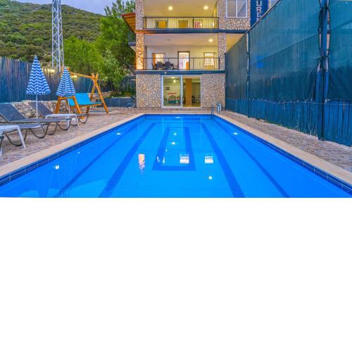 Suren Eco Villa