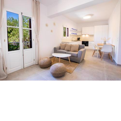 Surf & Chill Family Suite