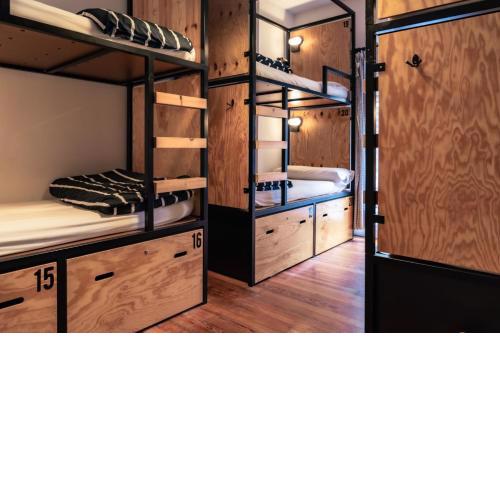 Surfing Etxea - Surf Hostel