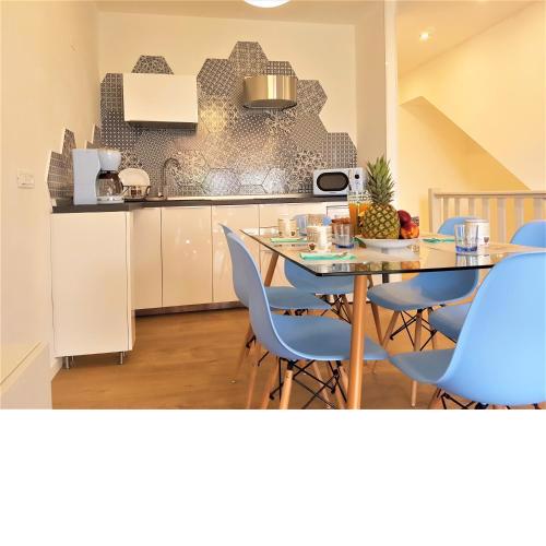 Sweet Honey Apartment