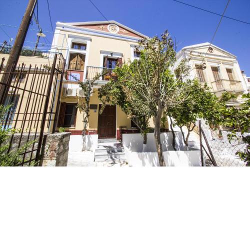Symi Center