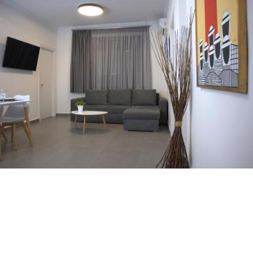 Synathens II - Apartments & Studios