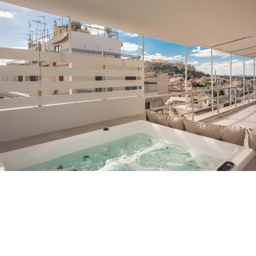 Syntagma Spa with Acropolis View