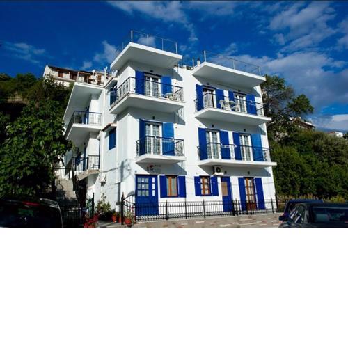 Syraina Apartments