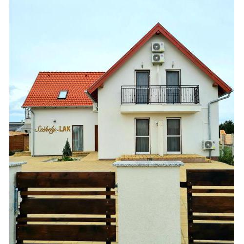 Székely-Lak Apartman Hegykő