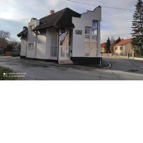 Szikla Vendégház Sopron