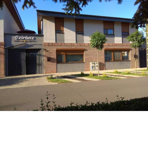 Szíriusz Apartmanház