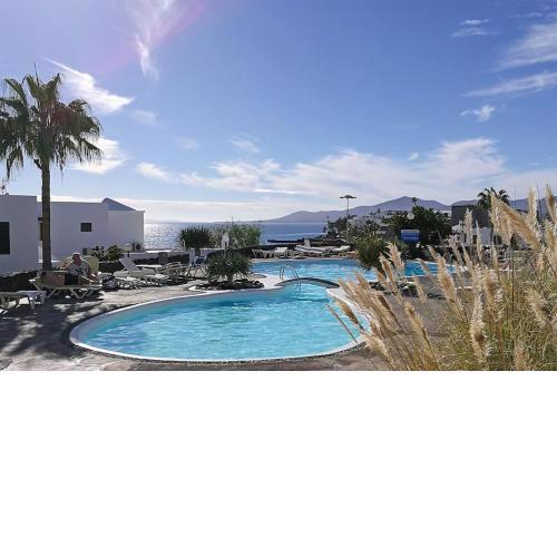 Tabaybas E8, central two bed PDC