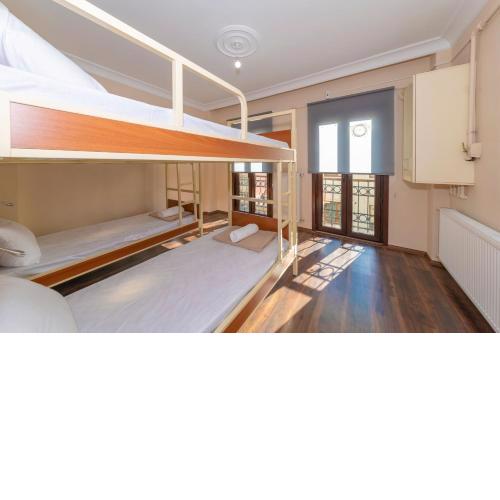 Taksim City Hostel