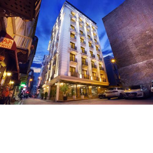 Taksim Pera Center Hotel