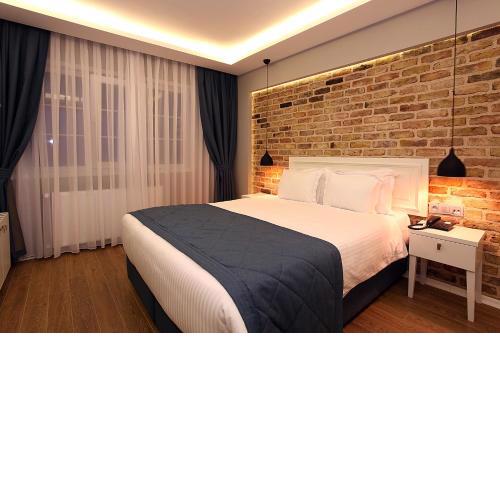 Taksim Santa Lucia Hotel