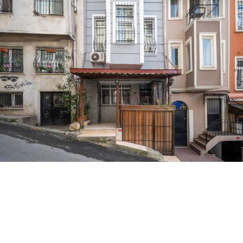 Taksim Suite-ll