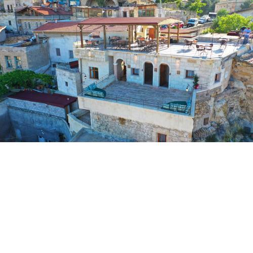 Tale Cave İn