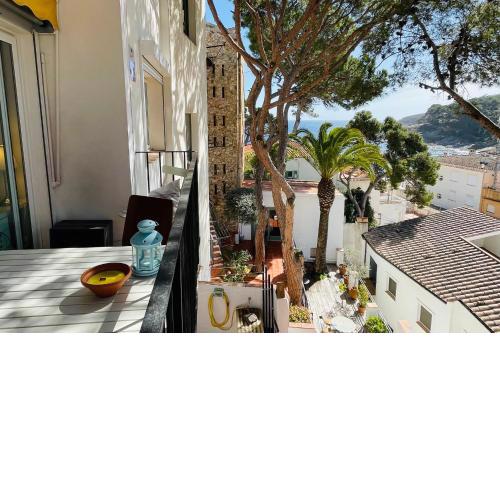 Tamariu Roca Rubia 1- cozy terrace and balcony with views of the seavilla