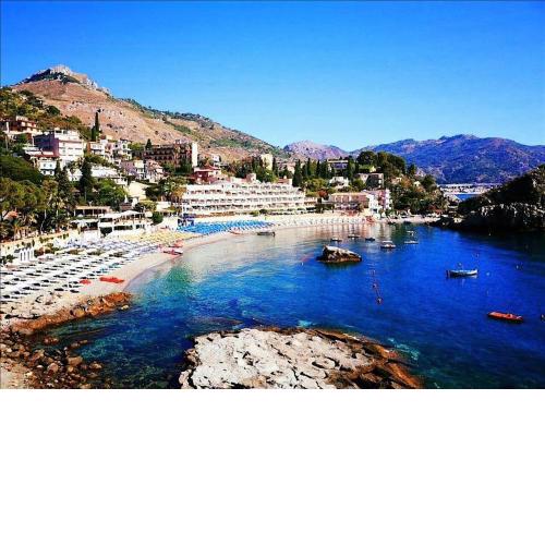 Taormina Beach