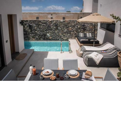Tarsia Homes & Suites