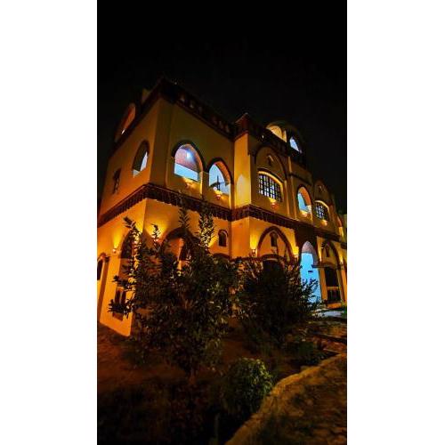 Tasneem Palace