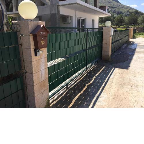 TASSOS-Haus