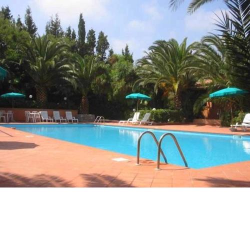 Tasteful apartment in Sant irene Torre Vecchia with pool