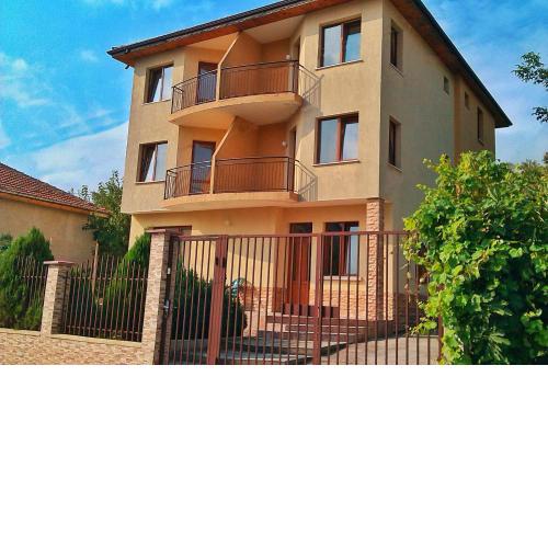 Tatyana Guest House