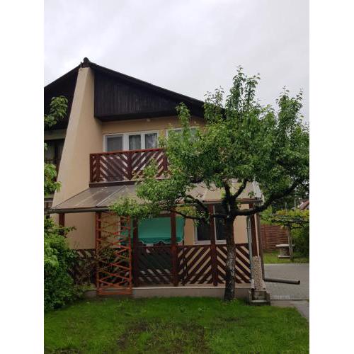 Tavasz apartman