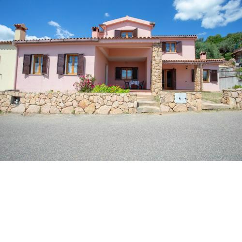 Tavolara Ichnos House