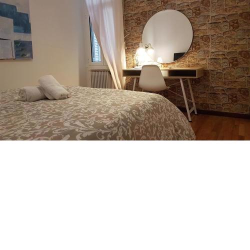 Teal Apartment - Athens Center, 4 BD, 2 BATH