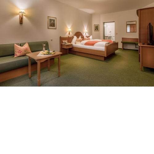 Tennis Golf Hotel Höllrigl