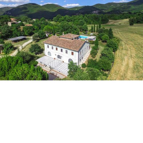 TENUTA ASTOLFI 12&3, Emma Villas