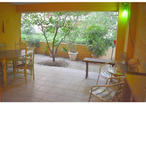 Terpsi's Garden Apartment