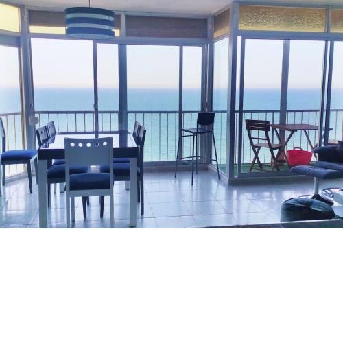 Terrace & Sea Views in Cullera