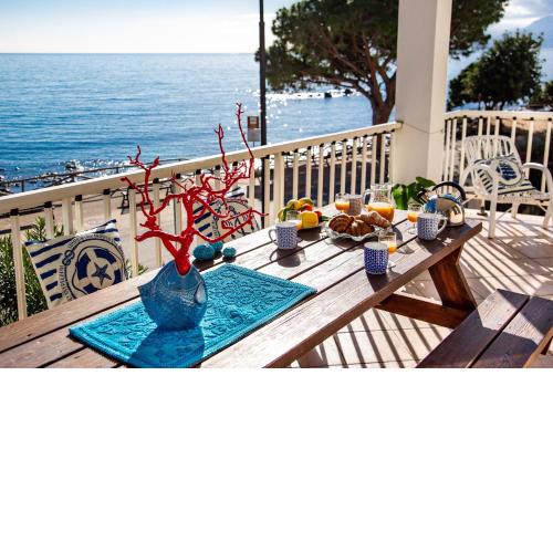 Terrazza Lungomare, e sei in spiaggia...