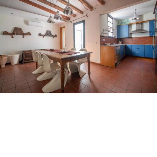 TH03 Luxury apartment Granada
