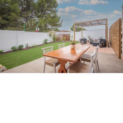 TH141 Apartamento Escorpi con terraza